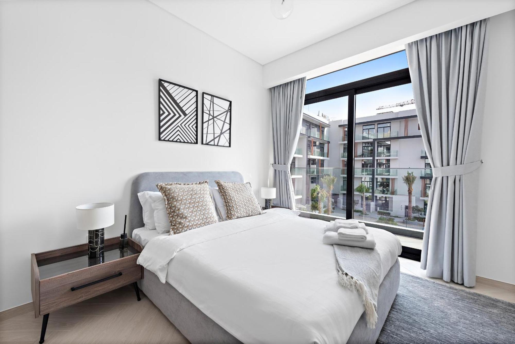 Vayk - Modern 2bd With Private Plunge Pool In Jvc